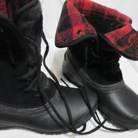 North Face Boots - 6 - Picture 12 of 12